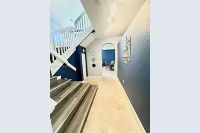 912 NE 35th Ave, Homestead, FL 33033 - Photo 17