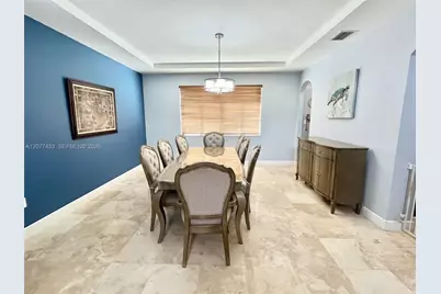 912 NE 35th Ave, Homestead, FL 33033 - Photo 9