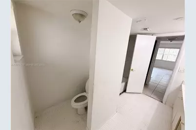 4235 N University Dr #103, Sunrise, FL 33351 - Photo 13