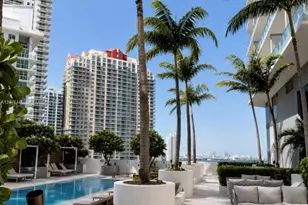 1300 Brickell Bay Dr, Miami, FL 33131 - Photo 9