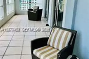 170 SE 14th St, Miami, FL 33131 - Photo 7