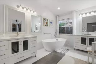 1010 SW 191st Terrace, Pembroke Pines, FL 33029 - Photo 3