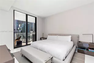 1010 Brickell Ave, Miami, FL 33131 - Photo 23