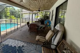 913 NW 110th Ln, Coral Springs, FL 33071 - Photo 5