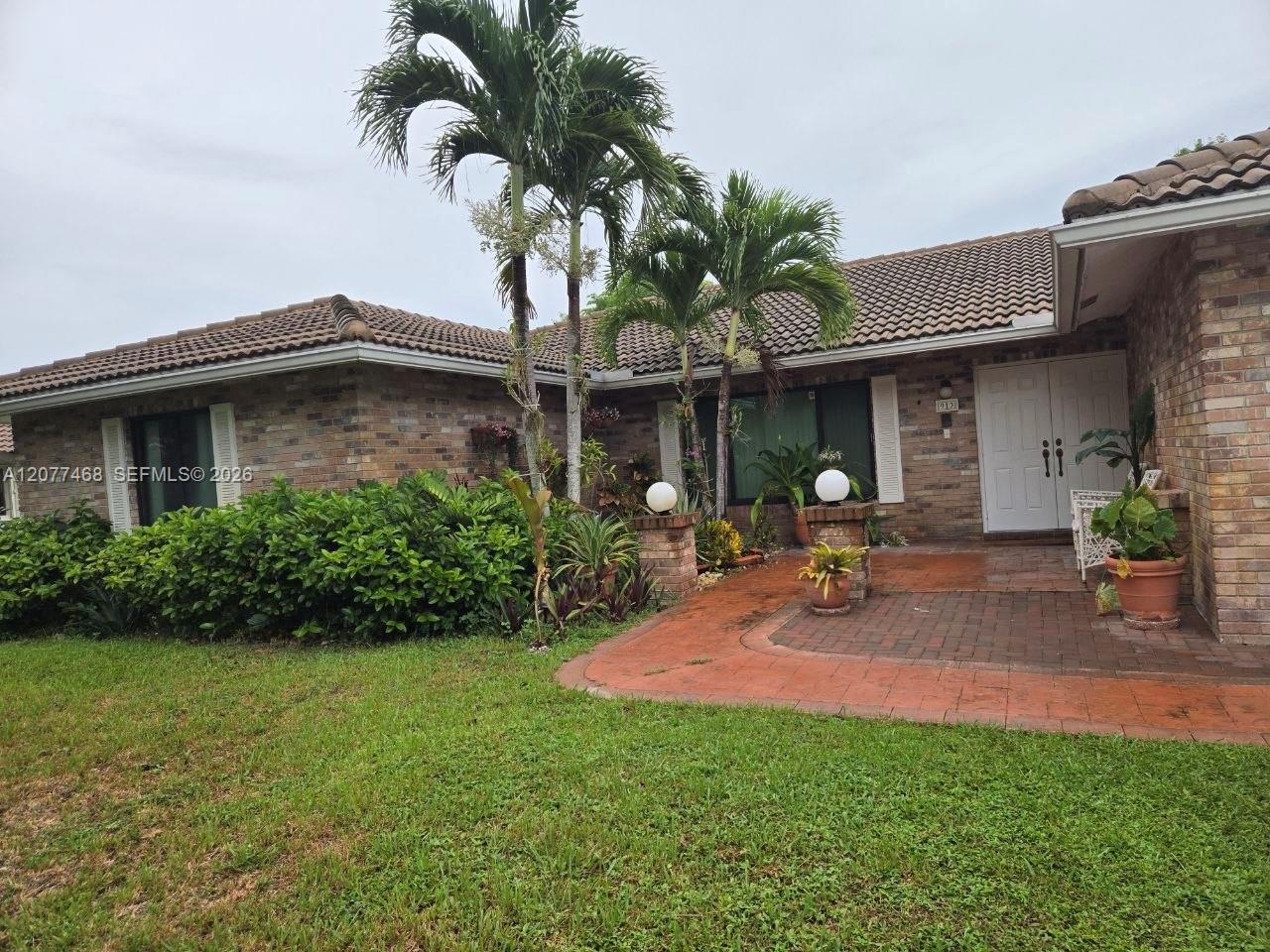 913 NW 110th Ln - 913 NW 110th Ln, Coral Springs, FL 33071 Luxury Property | Jose Angel Pina