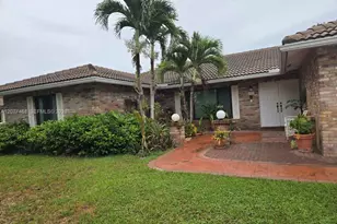 913 NW 110th Ln, Coral Springs, FL 33071 - Photo 1