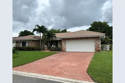 913 NW 110th Ln, Coral Springs, FL 33071 - Photo 1