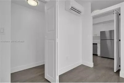 1620 NW 18th St #305, Miami, FL 33125 - Photo 11