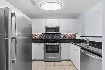 10 Aragon Ave #1601, Coral Gables, FL 33134 - Photo 7
