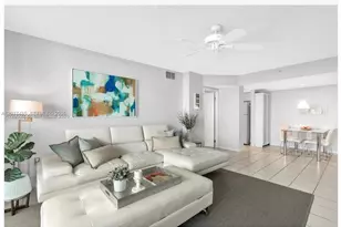 800 Claughton Island Dr, Miami, FL 33131 - Photo 3