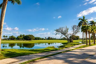 909 N 13th Ct, Hollywood, FL 33019 - Photo 27