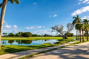 909 N 13th Ct, Hollywood, FL 33019 - Photo 27