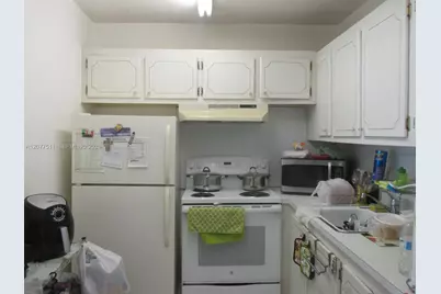 95 Kent F #95, West Palm Beach, FL 33417 - Photo 5