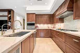 7541 SW 56th Ct, Miami, FL 33143 - Photo 11