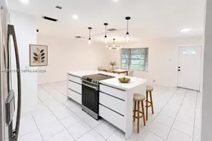 6921 NW 5th Ct, Margate, FL 33063 - Photo 5