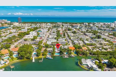 8220 Hawthorne Ave, Miami Beach, FL 33141 - Photo 35