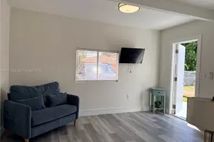 2630 SW 31st Pl, Miami, FL 33133 - Photo 5