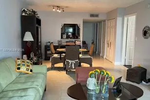 100 Lakeview Dr, Weston, FL 33326 - Photo 3