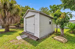 19721 SW 114th Ct, Miami, FL 33157 - Photo 9