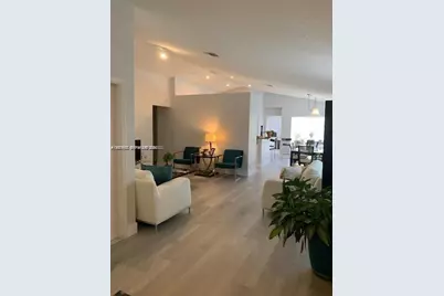 1477 Majesty Ter, Weston, FL 33327 - Photo 3
