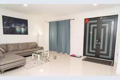 2818 SW 177th Ave, Miramar, FL 33029 - Photo 3