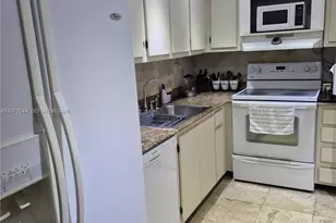 290 174th St, Sunny Isles Beach, FL 33160 - Photo 13