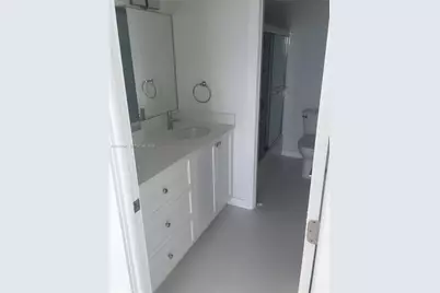 6900 Bay Dr #5A, Miami Beach, FL 33141 - Photo 11