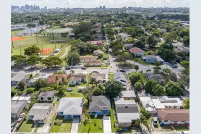 1468 NW 51st St, Miami, FL 33142 - Photo 9