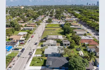 1468 NW 51st St, Miami, FL 33142 - Photo 17