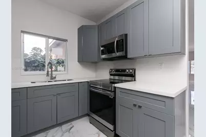 1468 NW 51st St, Miami, FL 33142 - Photo 43
