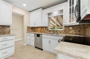 1435 SW 78th Ct, Miami, FL 33144 - Photo 13