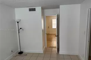 241 SE 9th Ave, Pompano Beach, FL 33060 - Photo 7