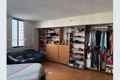 540 Brickell Key Dr #910, Miami, FL 33131 - Photo 7