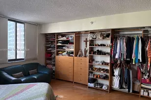 540 Brickell Key Dr, Miami, FL 33131 - Photo 7