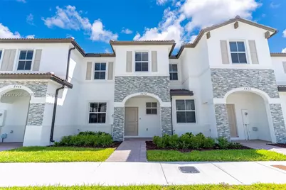 2660 SE 28th St, Homestead, FL 33035 - Photo 1