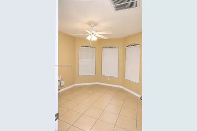 610 SW 47th Street #0, Cape Coral, FL 33914 - Photo 5