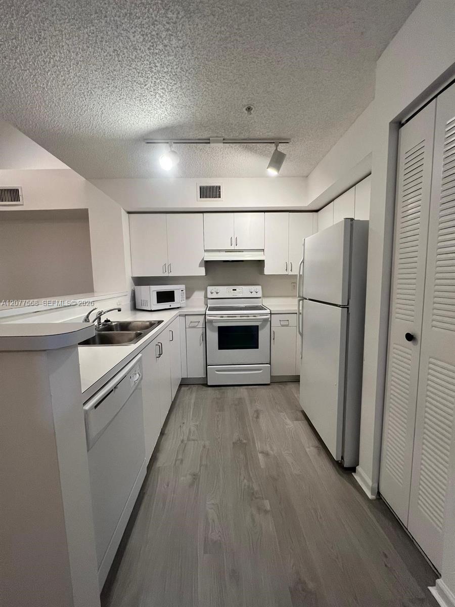 2173 Renaissance Blvd #201 - 2173 Renaissance Blvd #201, Miramar, FL 33025 Luxury Property | Jose Angel Pina