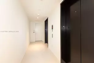 1400 Biscayne, Miami, FL 33132 - Photo 29
