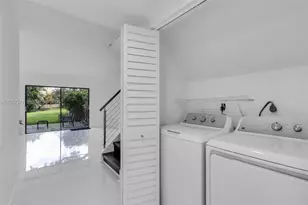 3843 Alcantara Ave, Doral, FL 33178 - Photo 27