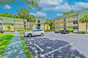 9091 Lime Bay Blvd, Tamarac, FL 33321 - Photo 3