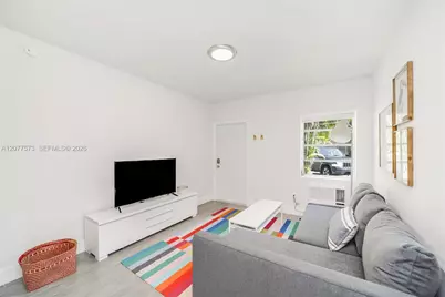 770 NE 123rd St #24, North Miami, FL 33161 - Photo 1