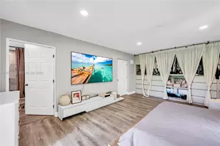 12230 NW 22nd Ct, Miami, FL 33167 - Photo 13