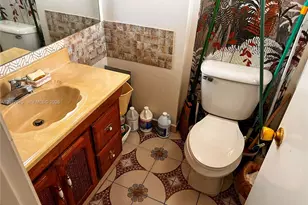 1445 Atlantic Shores Blvd, Hallandale Beach, FL 33009 - Photo 5