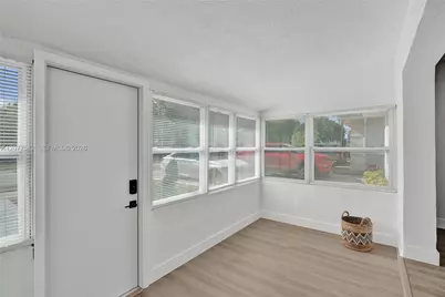 1115 NW 1st Ave, Fort Lauderdale, FL 33311 - Photo 7