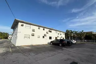 4590 SW 67th Ave, Miami, FL 33155 - Photo 3