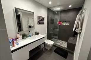10 SW South River Dr, Miami, FL 33130 - Photo 11