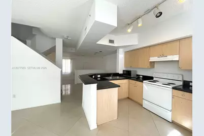 2831 NE 185th St #603, Aventura, FL 33180 - Photo 5