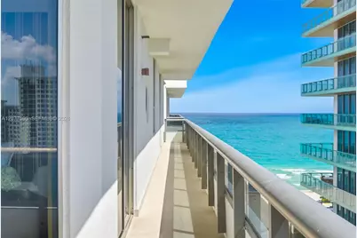 5801 Collins Ave #PH1600, Miami Beach, FL 33140 - Photo 49