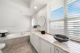 5801 Collins Ave, Miami Beach, FL 33140 - Photo 33