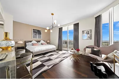 5801 Collins Ave #PH1600, Miami Beach, FL 33140 - Photo 13